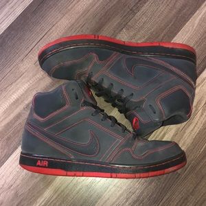 Nike High Top Sneakers